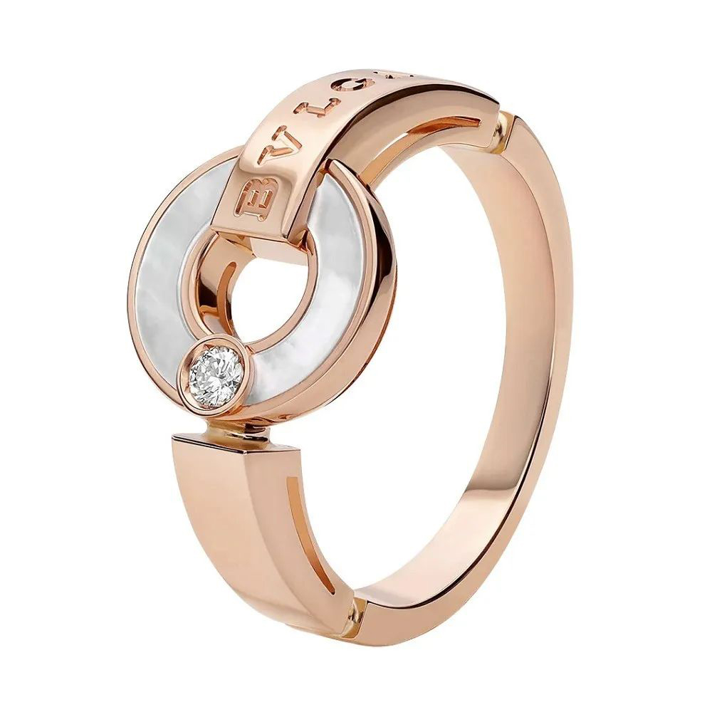 宝格丽古钱币项链二手,宝格丽18k金小蛮腰黑陶瓷项链专柜