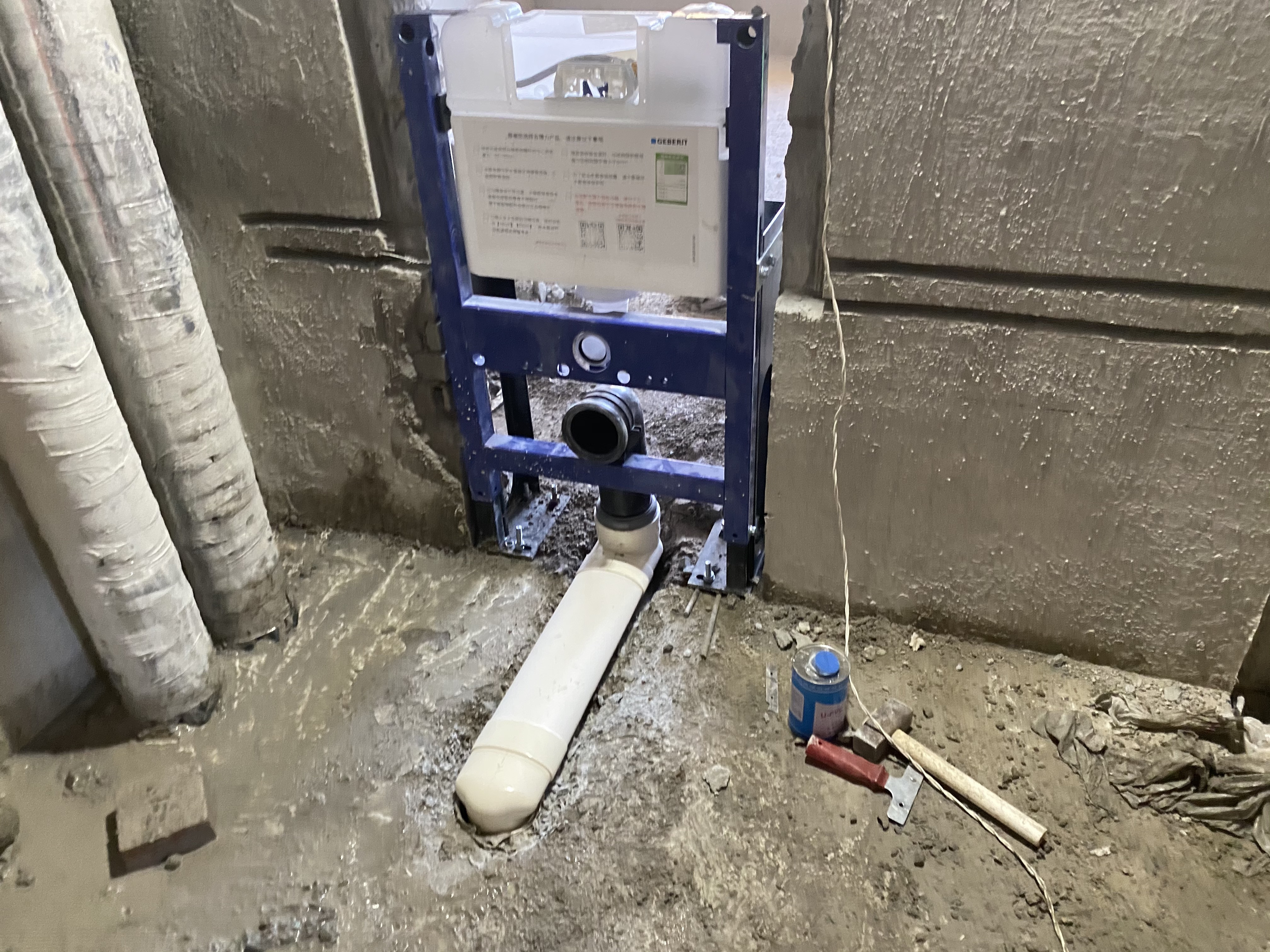 自己独立安装壁挂马桶遇到的那些坑!!!从水电开始就踩坑