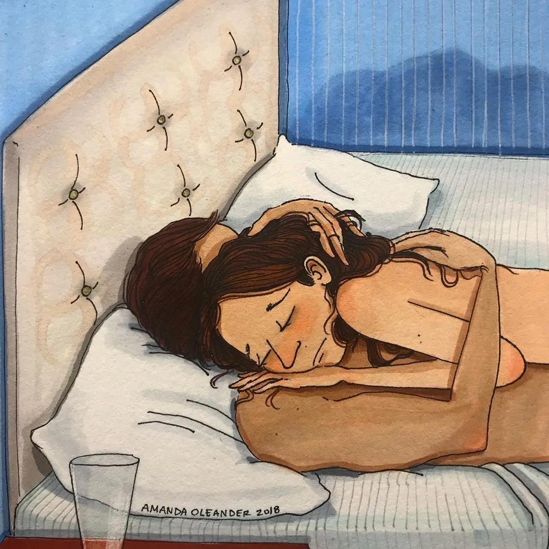 情侣两个人日常生活照片,情侣间的生活插画图片