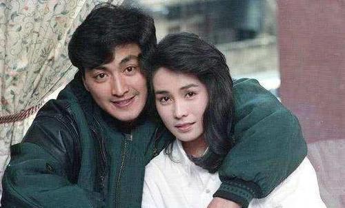 展昭何家劲近况,展昭何家劲直播