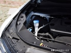 2017款哈弗h62.0t,中国神车h6值不值得买