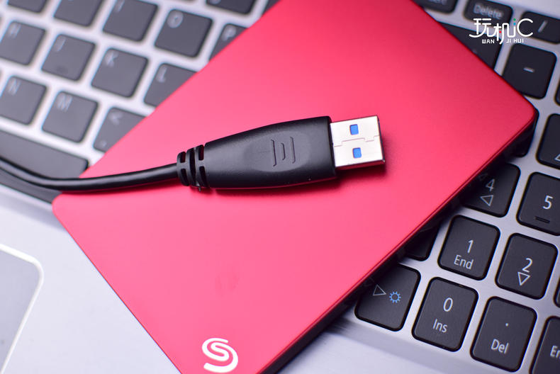 希捷颜系列固态移动硬盘评测,希捷单盘2t机械移动硬盘测评