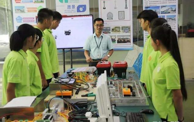 中考成绩不理想怎么办?家长要当机立断,以下5个择校标准要牢记