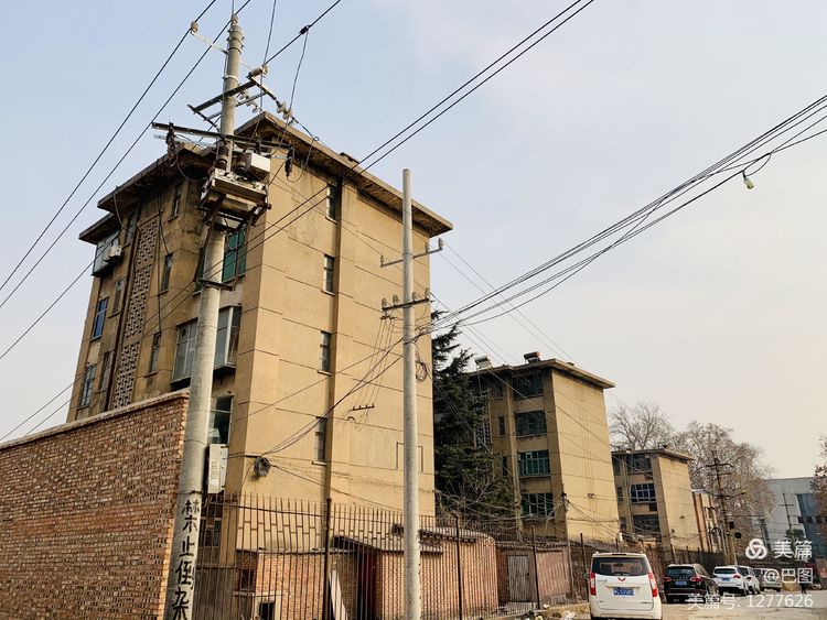 新安老家怀旧行，洛玻砂岩矿成为历史，洛阳水泥厂辉煌不再