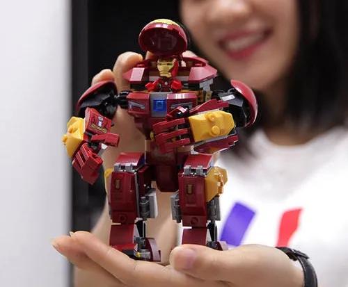 不止是玩具,乐高不止只是一个幼稚的玩具