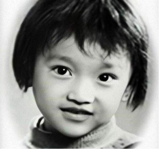 周迅十六岁照片,周迅17岁照片大全