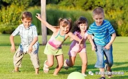 春天到幼儿游戏,春天到户外游戏