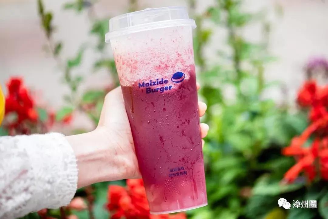 吃过万达金街这家爆火的德式手工汉堡店，满脑子都是再来一次