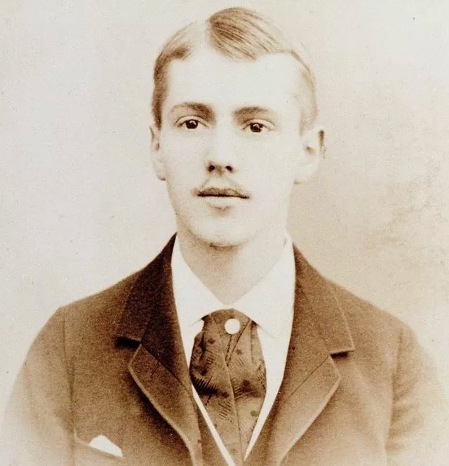 十大名牌包包排名价格,世界十大包包品牌标识