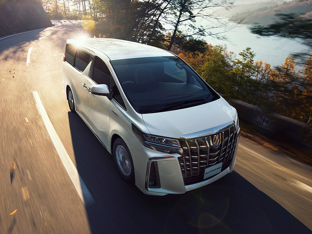 雷克萨斯lm350h埃尔法四座,雷克萨斯lm上市加价168万