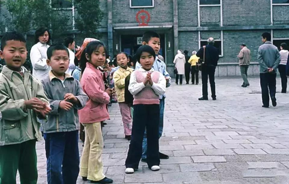 80年代幼儿园什么样,80年代幼儿园内部
