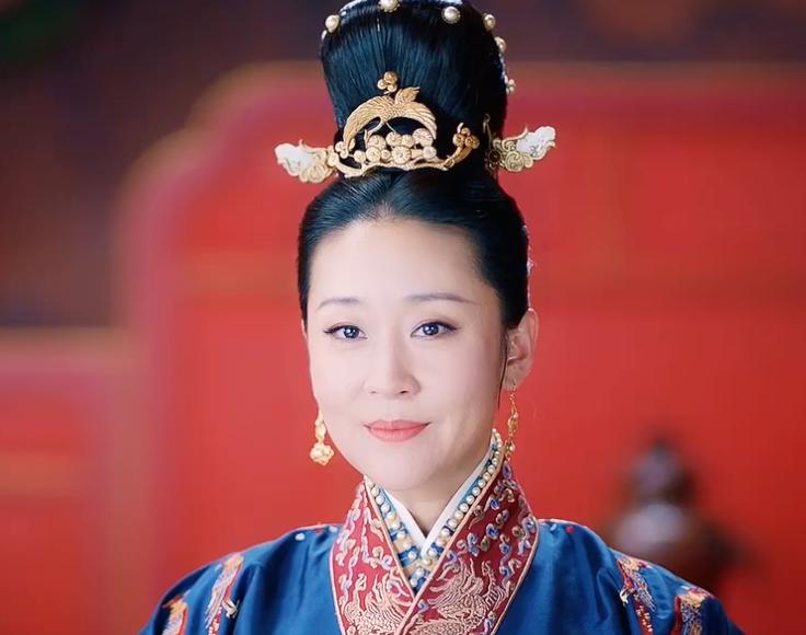 从“最美穆桂英”到为李一桐甘当绿叶，44岁苗圃发展落差太大