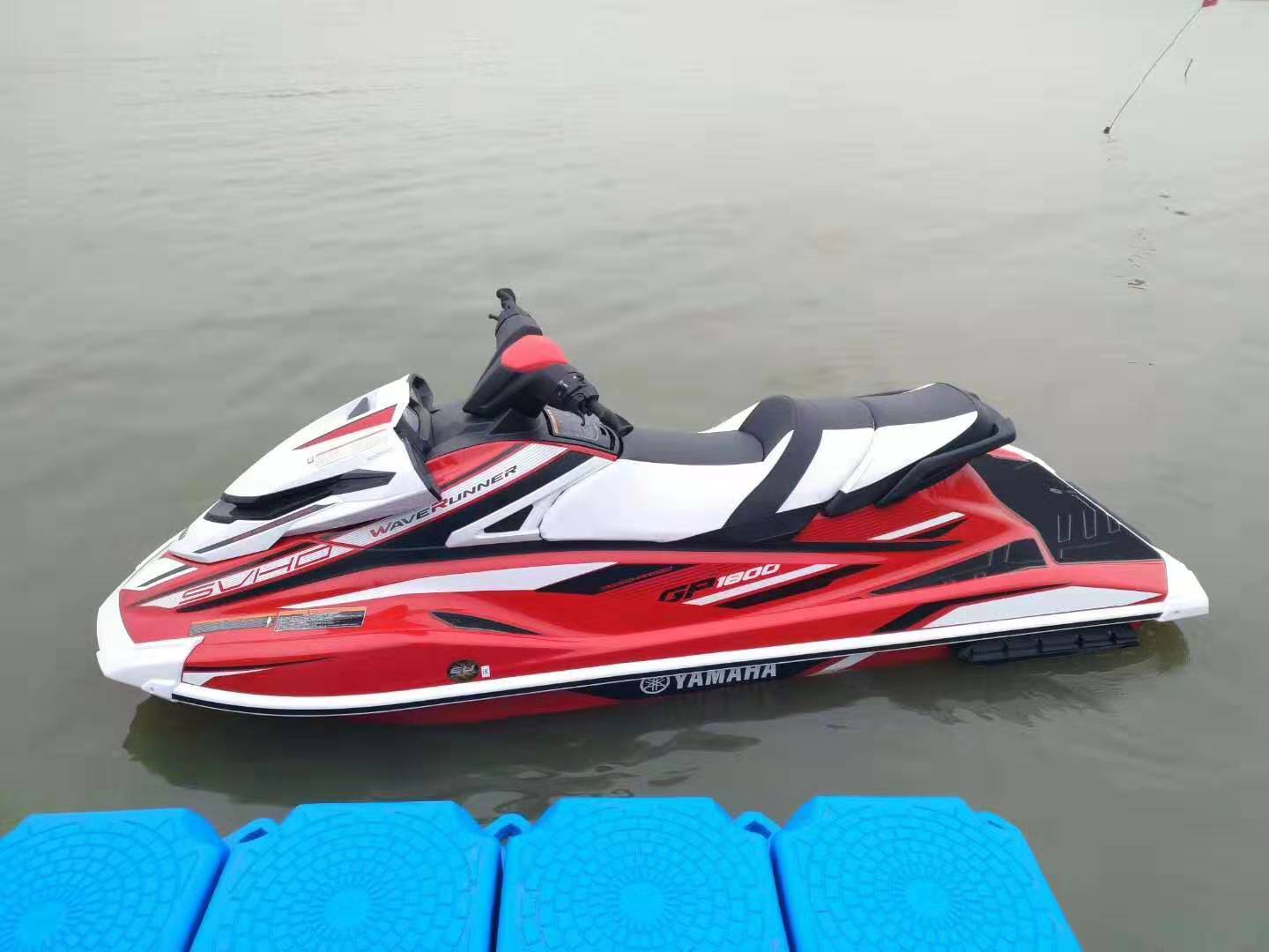 豪华游艇配备直升机钓鱼船,游艇豪华游艇价格