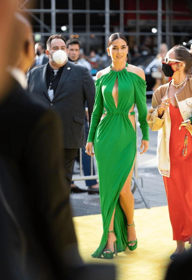 惊声尖叫6梅丽莎巴雷拉,梅丽莎巴雷拉度假