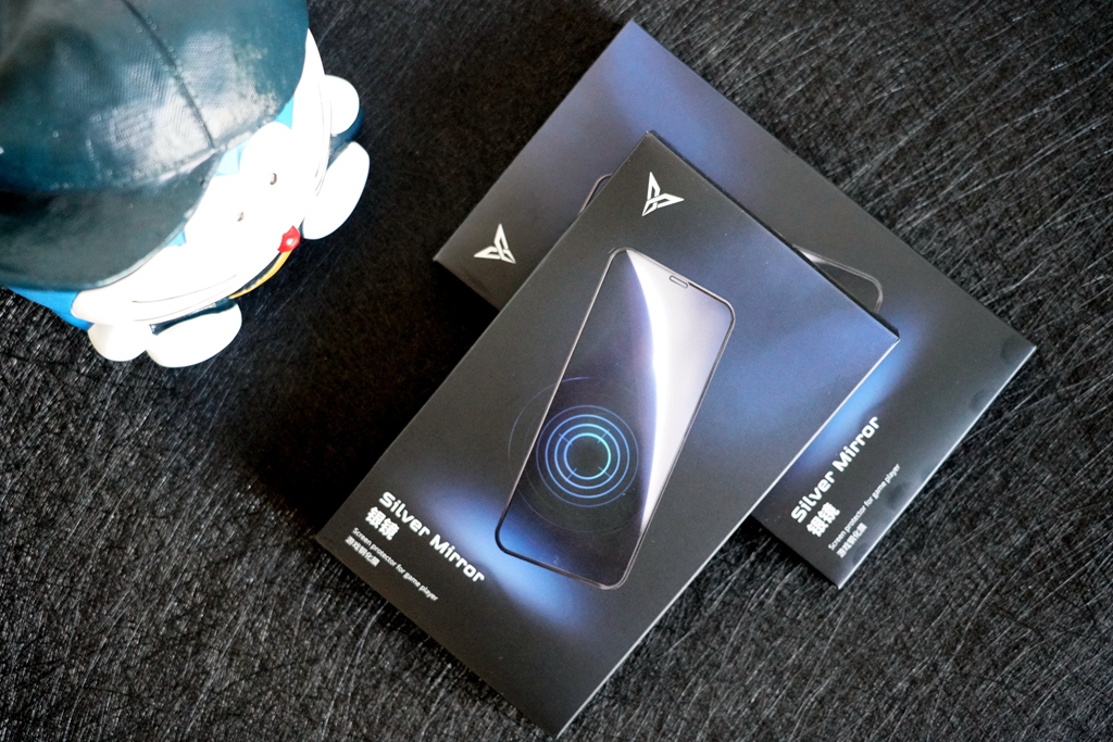 飞智银镜钢化膜测评,飞智高银镜钢化膜