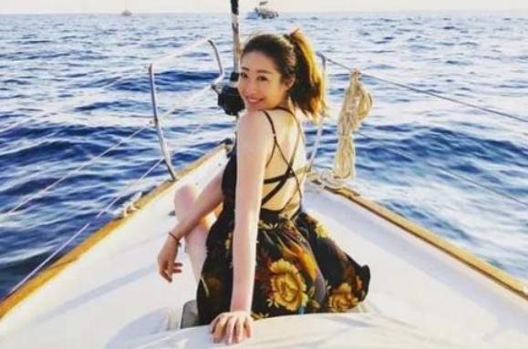 最惨的星女郎,最惨的星女郎完整视频