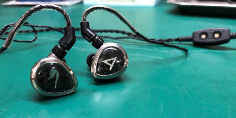 鑹惧埄鍜宭ayla鑰虫満璇勬祴瀵艰喘,鑹惧埄鍜宨riverlaylaii浜屼唬