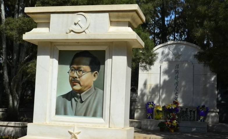 今日八宝山革命公墓,八宝山公墓的革命名人