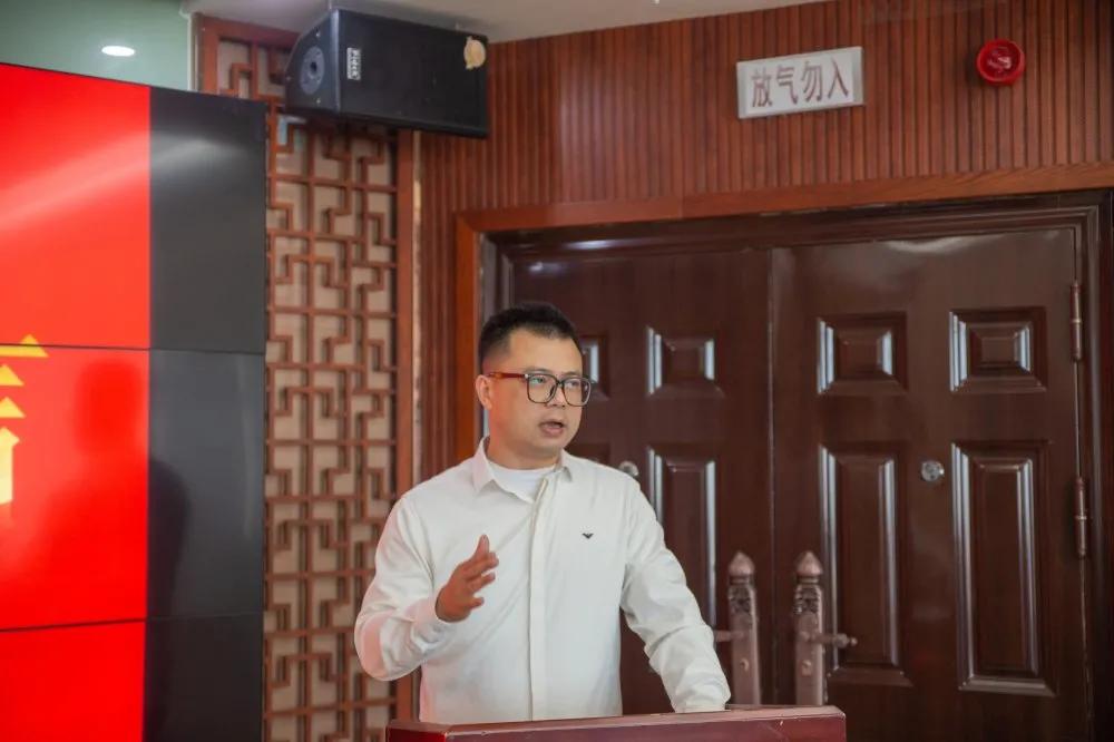 党建引领慈善助贫,党建共建公益慈善活动