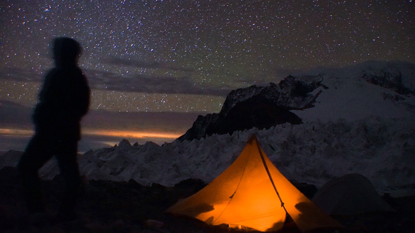 去奔赴一场旅途,去奔赴一场极光盛宴