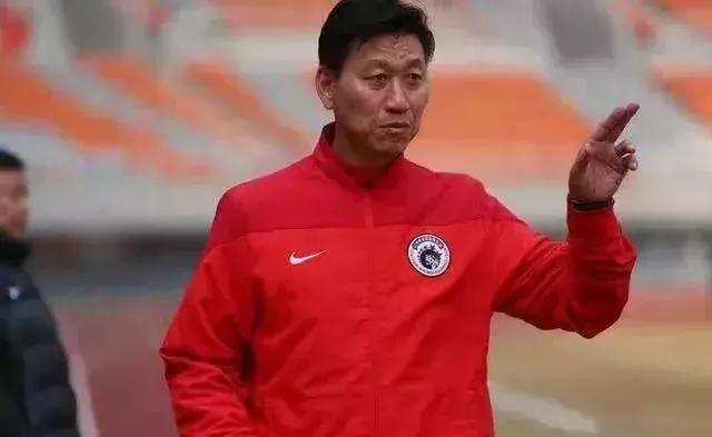 前国脚之子,前国脚儿子加入日本籍