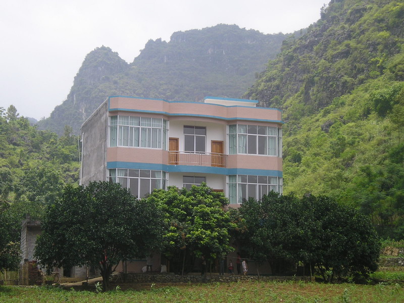 2006年，我走进广西都安山区，发现那里的人真的是“人穷志不穷”