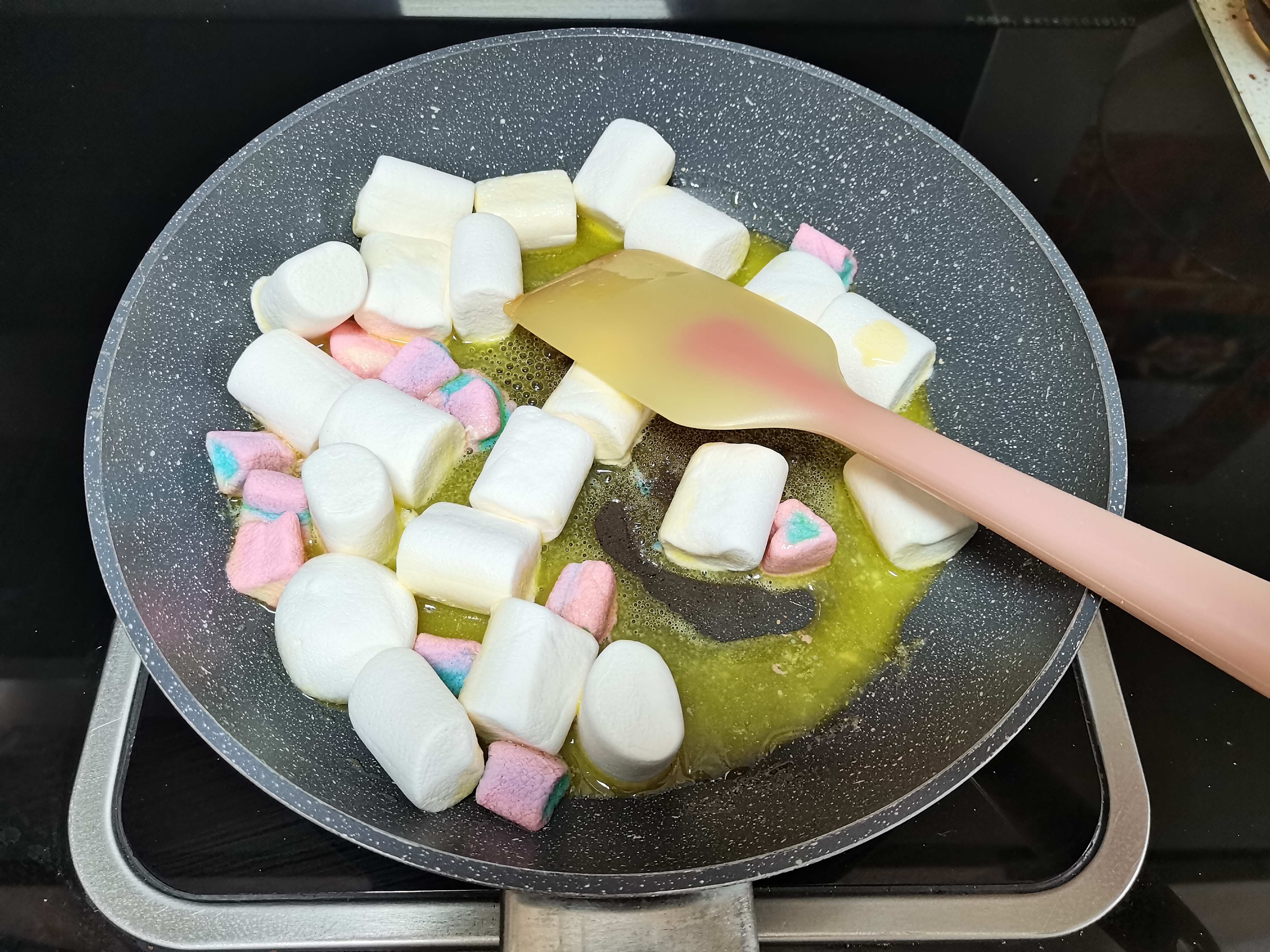 凤梨牛轧糖自制,台湾风味花生牛轧糖做法