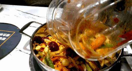 石头记三汁焖锅兴庆区,银川兴庆区焖锅清真