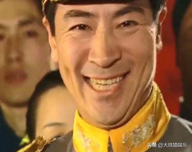 有酒窝的“大叔”只服这4位，不仅笑起来甜，辨识度高，还特耐老