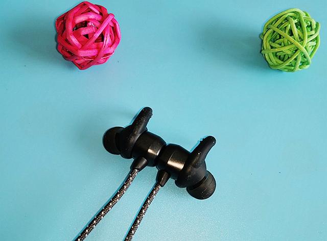 HARMANInfinityI200评测:强悍性能+绝美外观,就是不一样