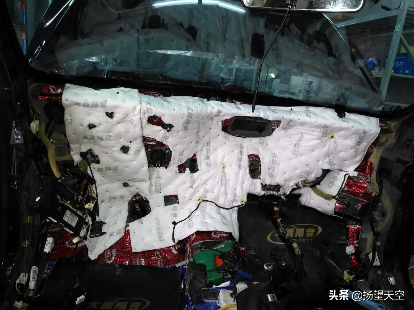 海马m5车内有味,15款海马m5用车感受