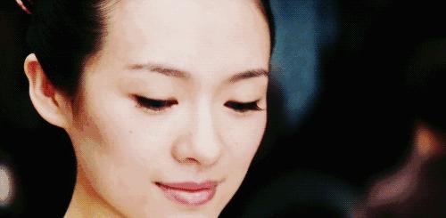 17岁成名19岁生子，用300本书影响一代人的师太，到底是怎样的人