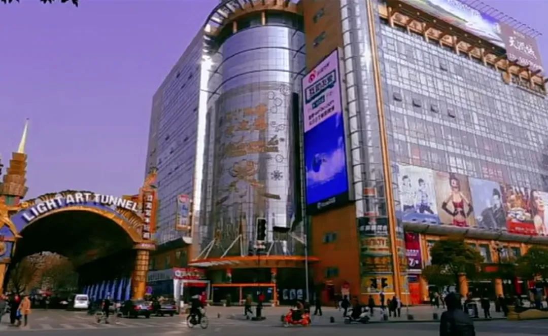 苦等三个月路终于修好了,苦等多年才回家