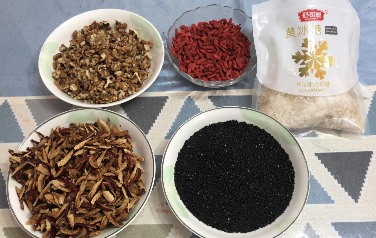 自己在家里自制阿胶糕,自制阿胶糕