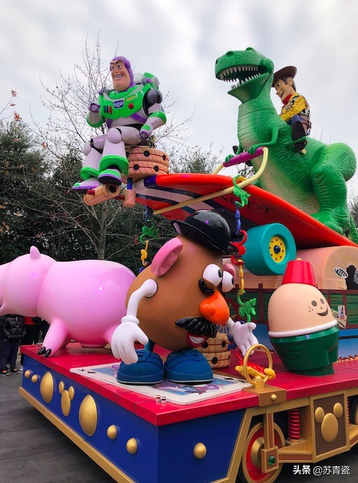 不买VIP，不请导游，不花冤枉钱，一天通关上海迪士尼，真香