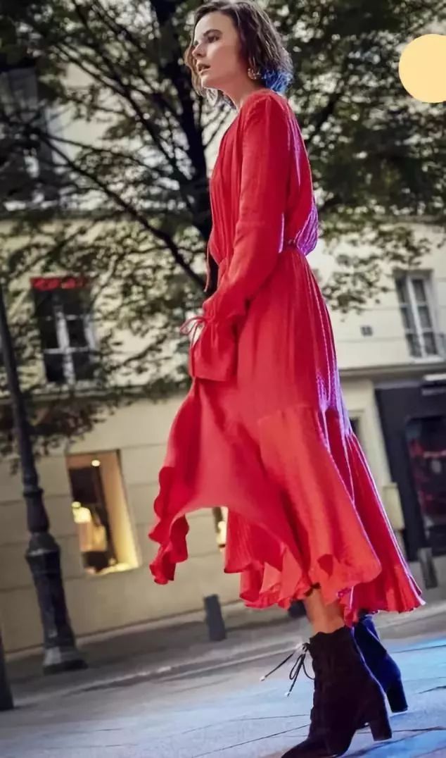 今年短靴怎么全部圆头的,划重点今年流行的短靴怎么穿