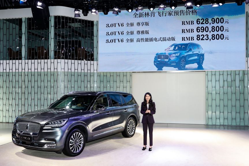 成都车展最火爆的车型,成都最大型车展购车便宜吗