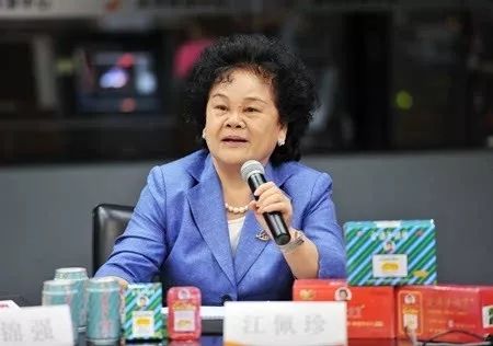 金嗓子缩水50亿!女富豪变老赖!江佩珍经历了什么?