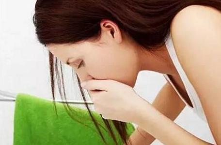 健康：避孕药导致的副作用，这11类群体不宜使用