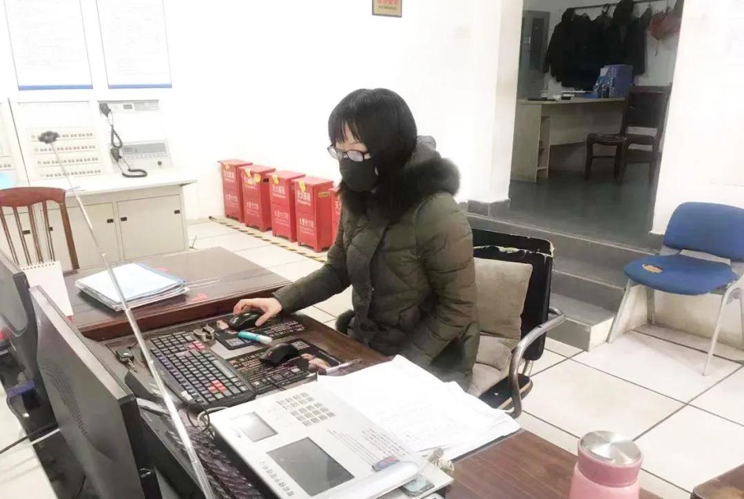 湖北卫视致敬,广电致敬春节坚守岗位的人