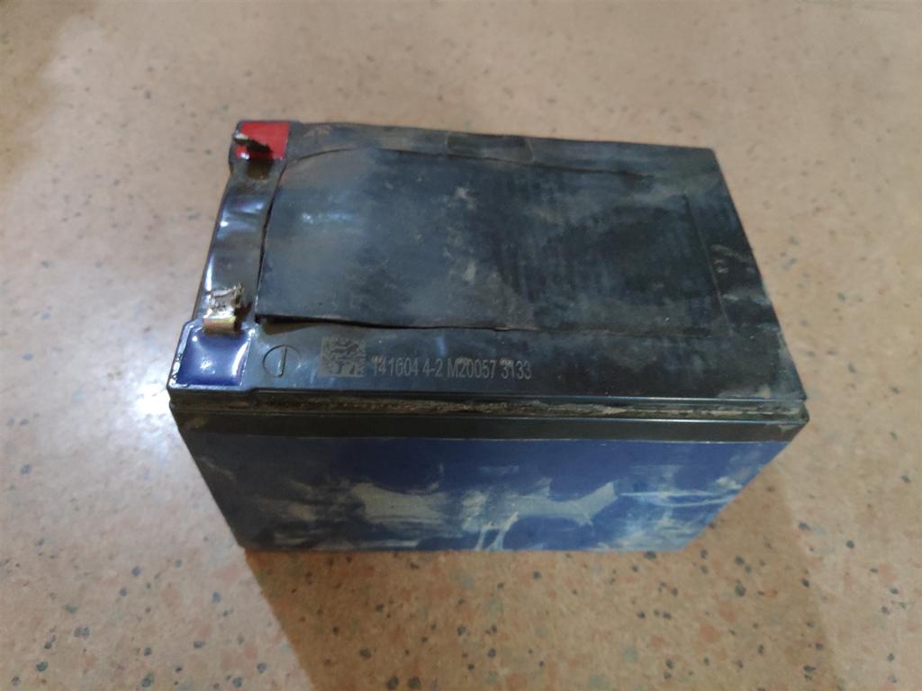 电动车电瓶修复用什么样的充电器,修复电动车电池专用脉冲充电器