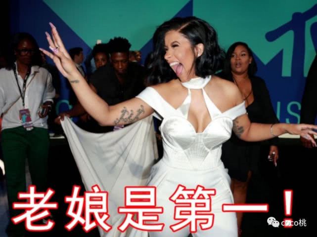 19岁是脱衣舞娘，4年后十几个爱马仕换着背！