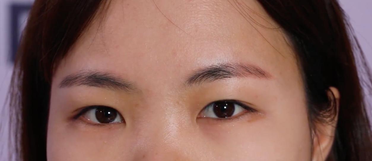 禾葡兰焕颜紧致眼膜液视频,葡禾兰御龄紧致眼膜精华液