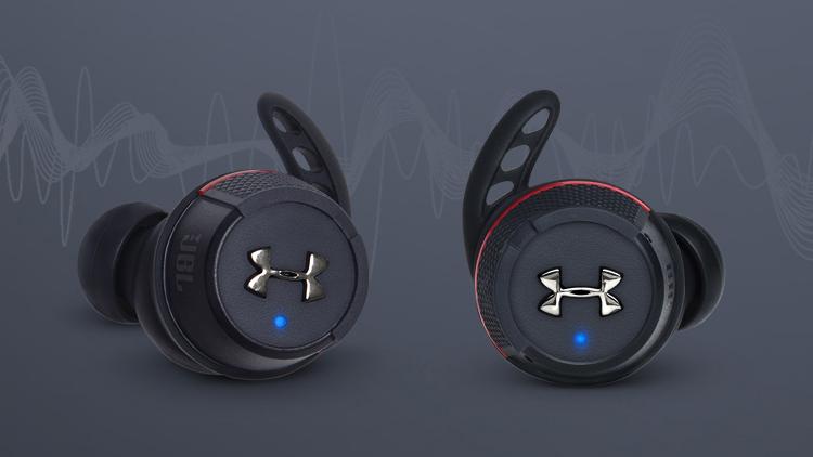 jbl与安德玛联名耳机隐藏功能,jbl安德玛联名耳机和airpods