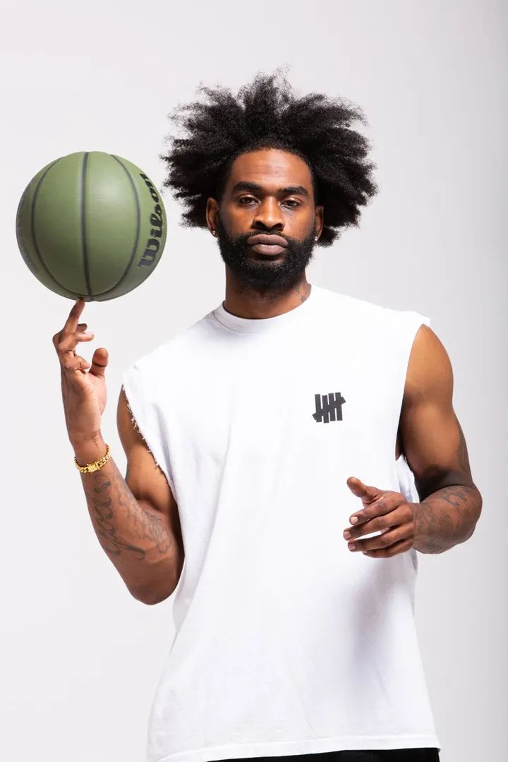 106年来，拥有众多世界顶级运动员资产的Wilson，到底厉害在哪？