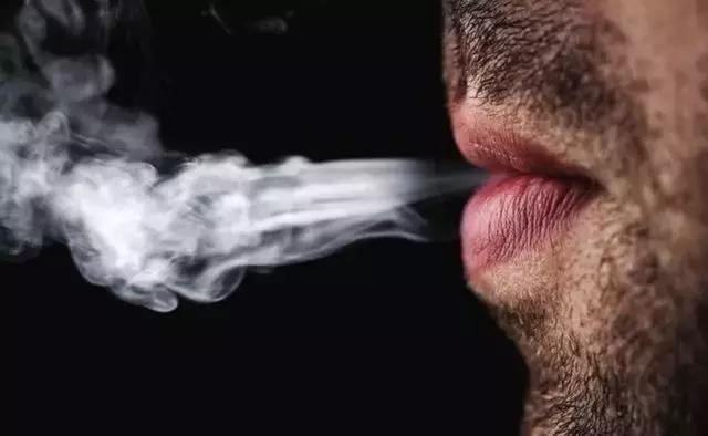 汽车点烟器究竟怎么用,汽车点烟器都有哪些用途