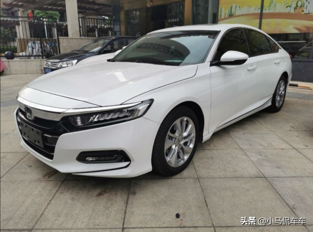 入手十代雅阁,雅阁入手