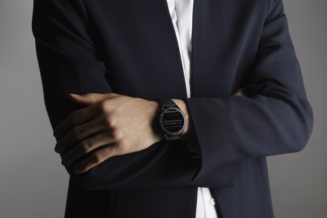 瑞士表与智能表的较量,瑞士名表有智能表吗