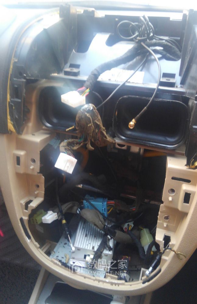 别克凯越仪表盘改液晶,别克凯越横屏导航