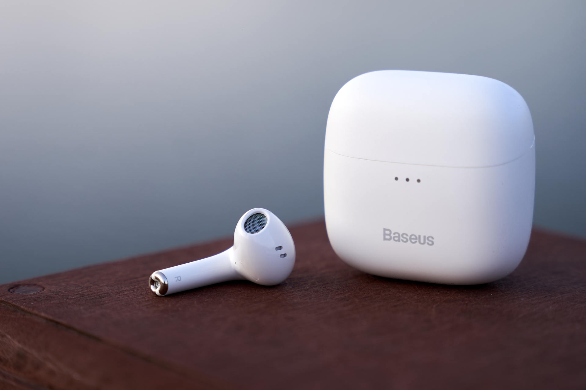 倍思蓝牙耳机e3和e8哪个好,倍思e8耳机价格京东